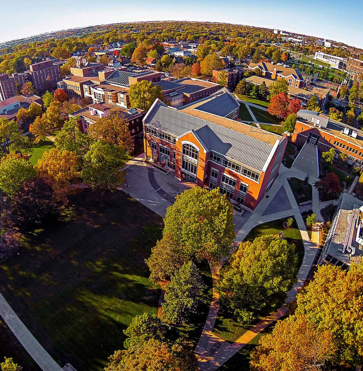 634X648 Hero Case Study Illinois Wesleyan 4 Illinois Wesleyan University Image